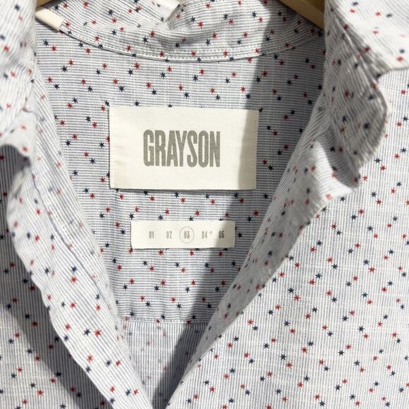 Grayson Shirt Medium Hero Star Print Button Down Top Cotton Blue Red Patriotic - Picture 1 of 8
